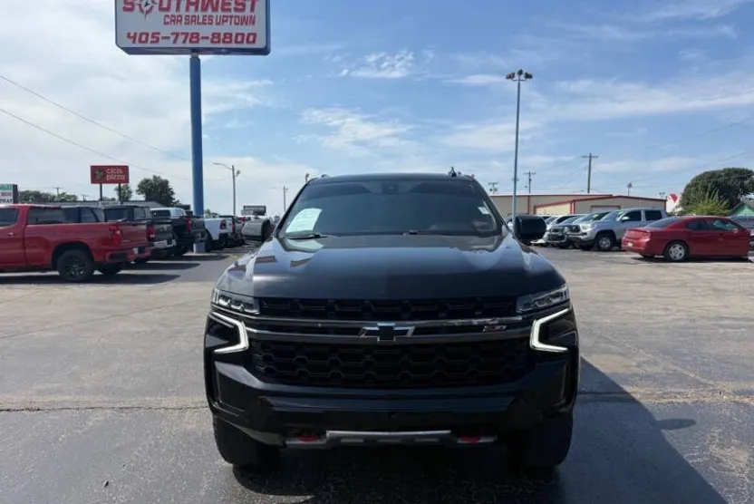 2021 Chevrolet Tahoe Z71 photo 1