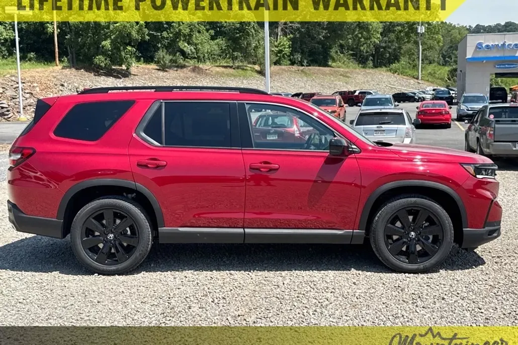 2025 Honda Pilot Black Edition photo 1