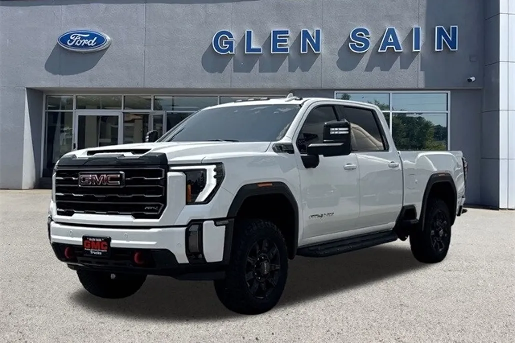 2024 Gmc Sierra HD AT4 photo 1