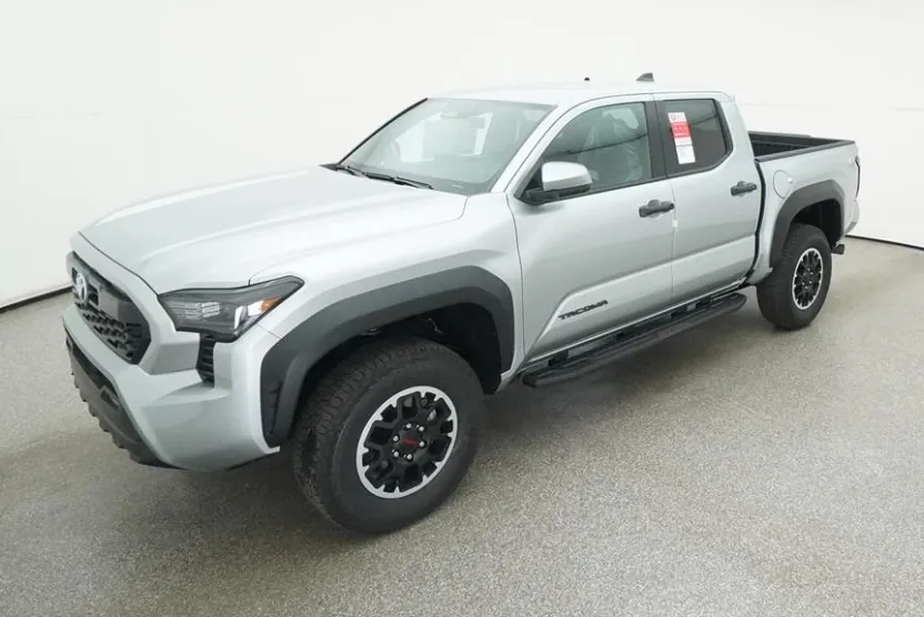 2024 Toyota Tacoma TRD Off-Road 4x4 Double Cab photo 1