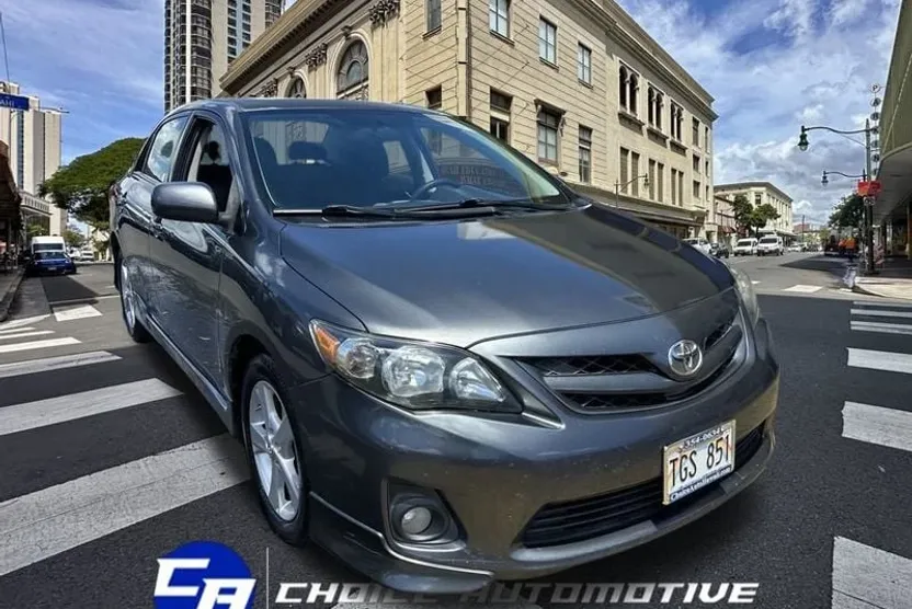 2011 Toyota Corolla S photo 1