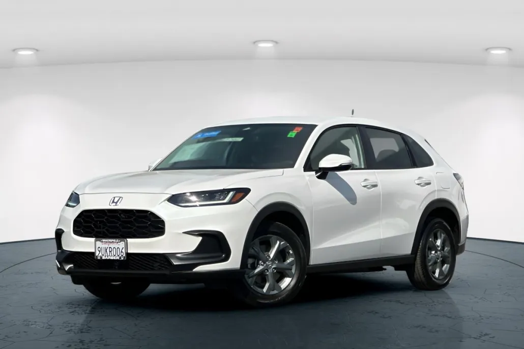 2026 Honda HR-V LX photo 1