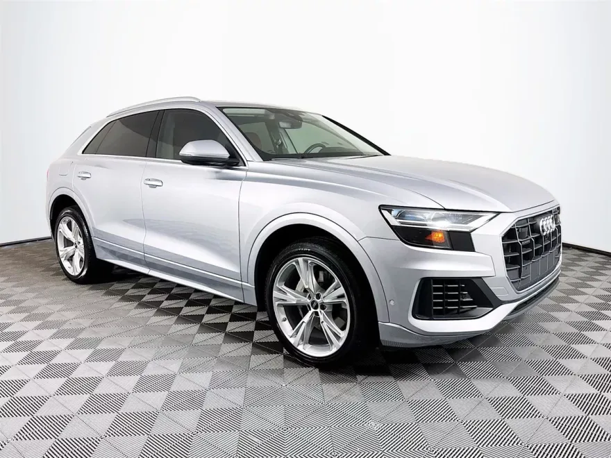 2022 Audi Q8 55 Premium Plus photo 1