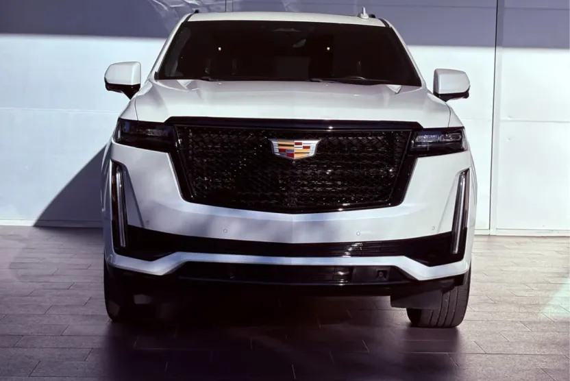 2021 Cadillac Escalade Sport Platinum photo 1