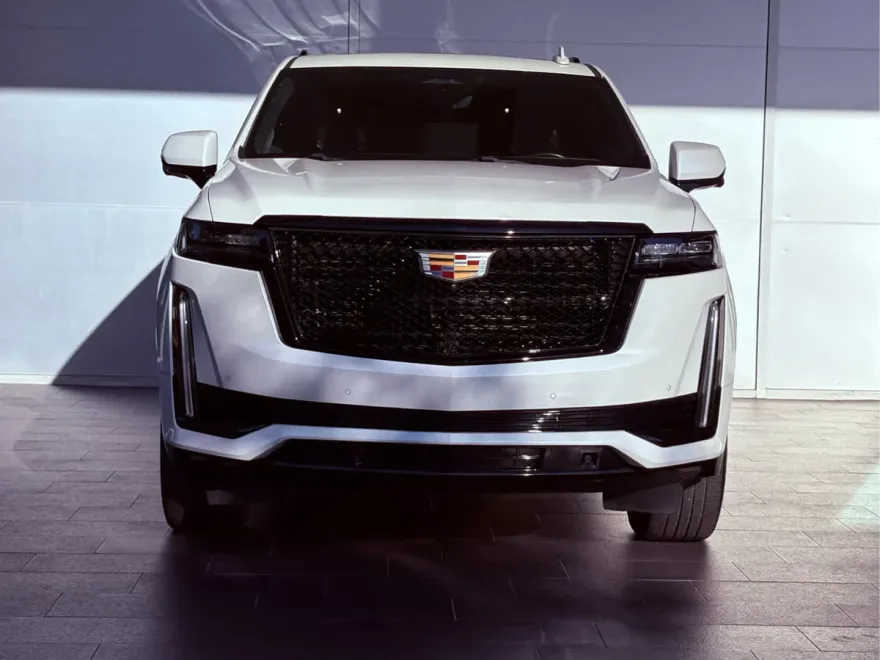 2021 Cadillac Escalade Sport Platinum photo 1