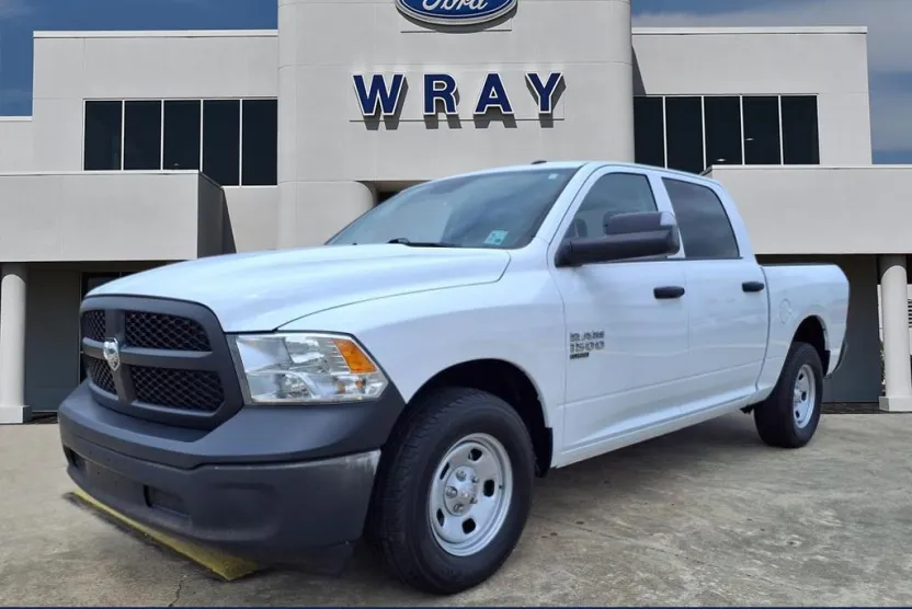 2022 Ram 1500 Classic Tradesman photo 1