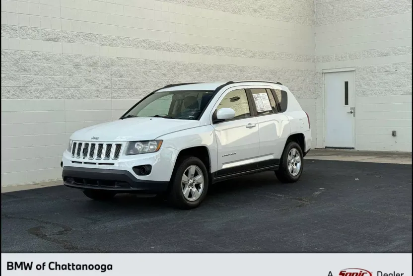 2017 Jeep Compass Latitude photo 1