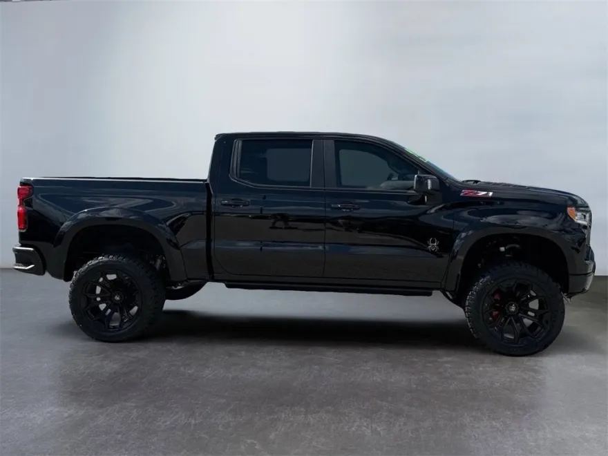 2025 Chevrolet Silverado 1500 RST photo 1