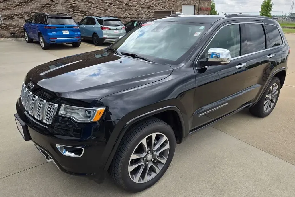 2018 Jeep Grand Cherokee Overland photo 1