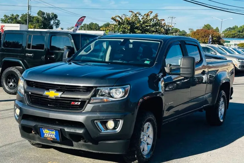 2016 Chevrolet Colorado Z71 photo 1
