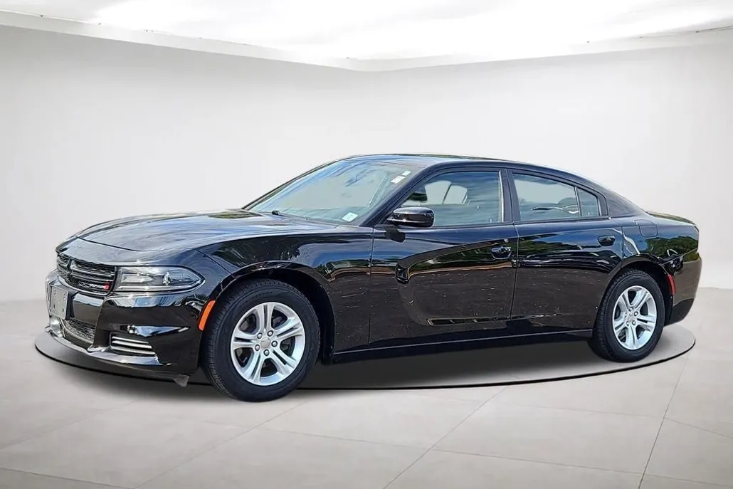 2019 Dodge Charger SXT photo 1