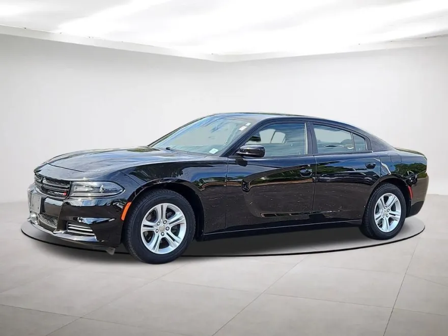 2019 Dodge Charger SXT photo 1