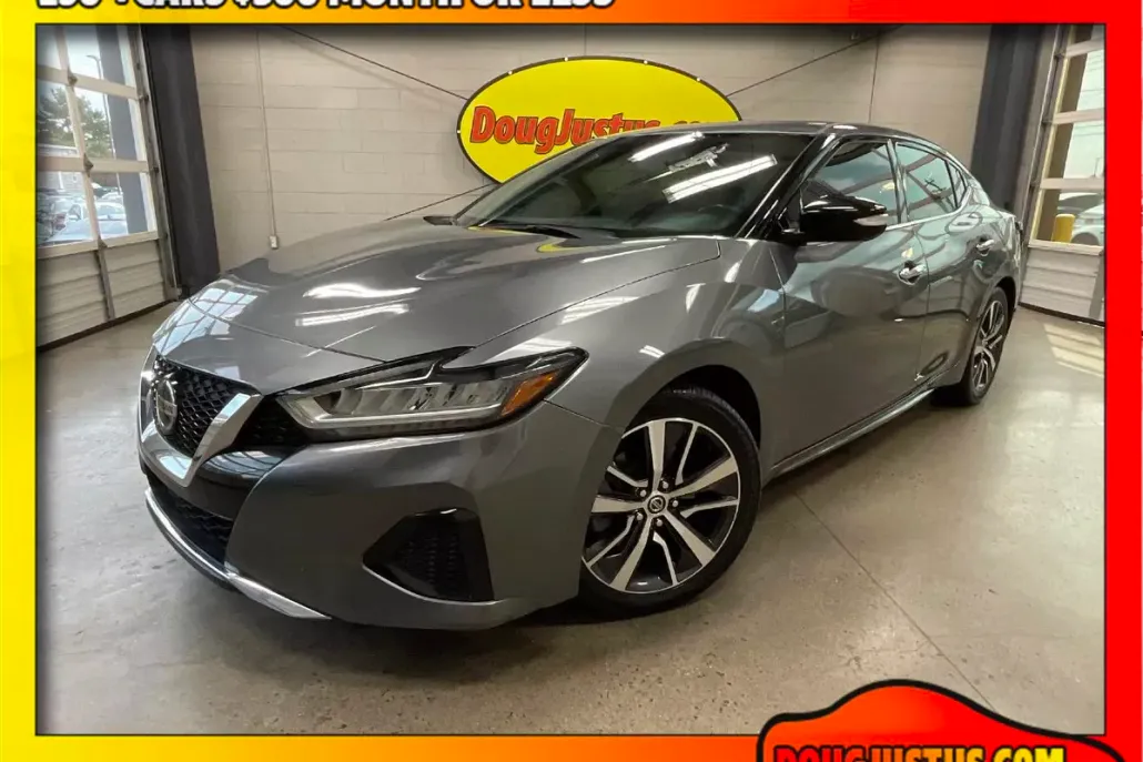 2020 Nissan Maxima SV photo 1