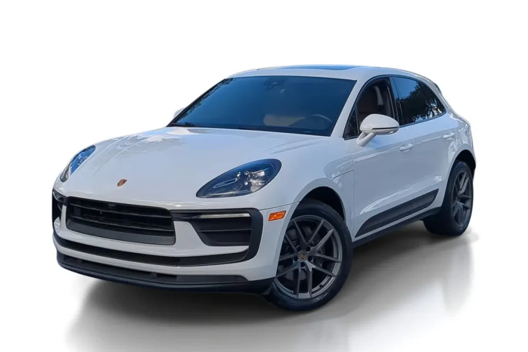 2022 Porsche Macan Base photo 1