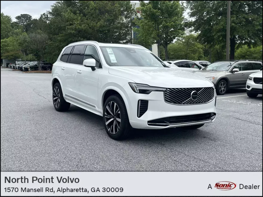 2025 Volvo XC90 Core photo 1