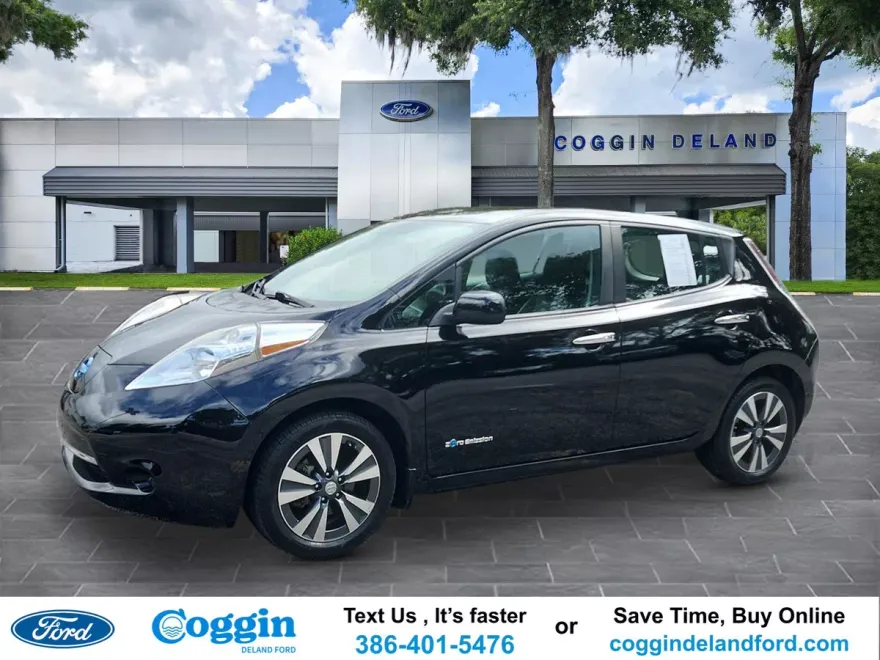 2015 Nissan Leaf SV photo 1