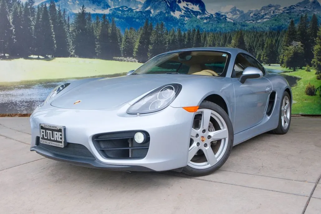 2015 Porsche Cayman photo 1