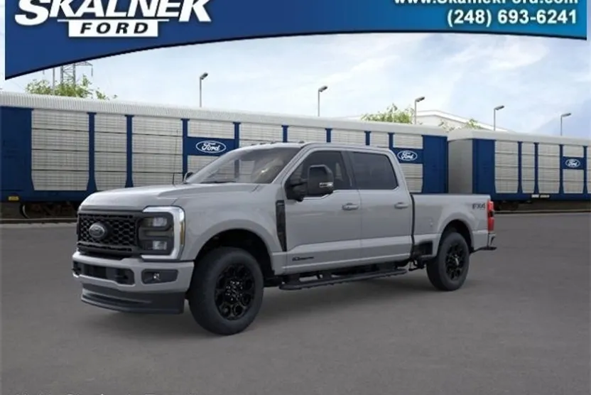 2025 Ford F-350 Lariat photo 1