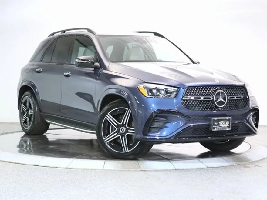 2024 Mercedes Benz GLE 4MATIC photo 1