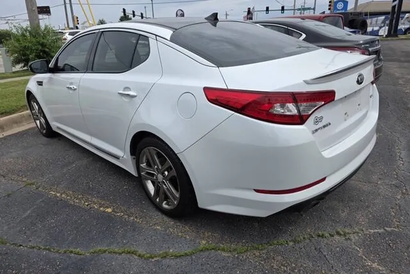 2013 Kia Optima SX photo 1