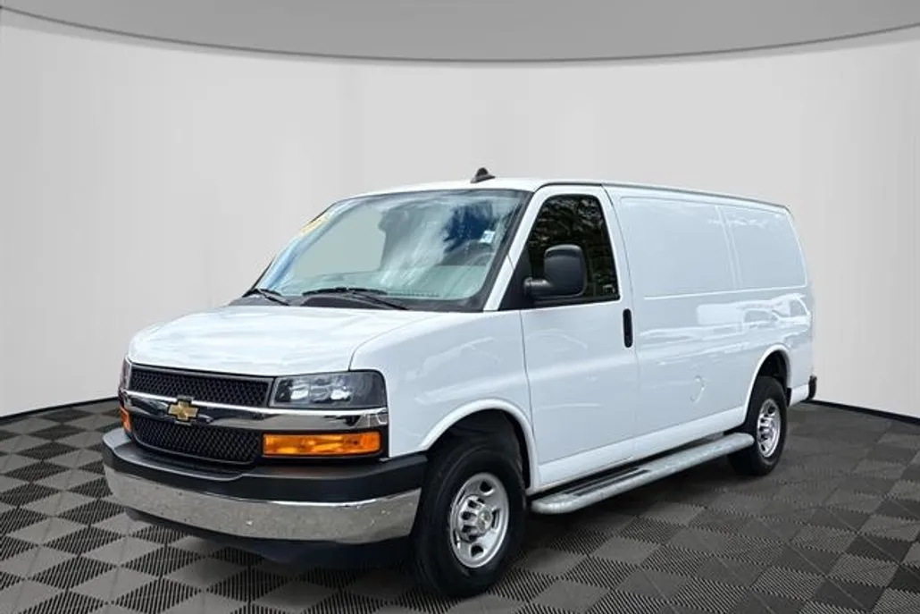2023 Chevrolet Express 2500 Work Van photo 1