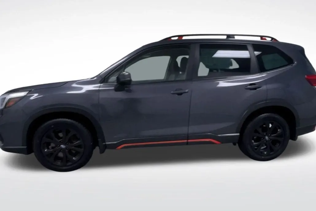 2021 Subaru Forester Sport photo 1