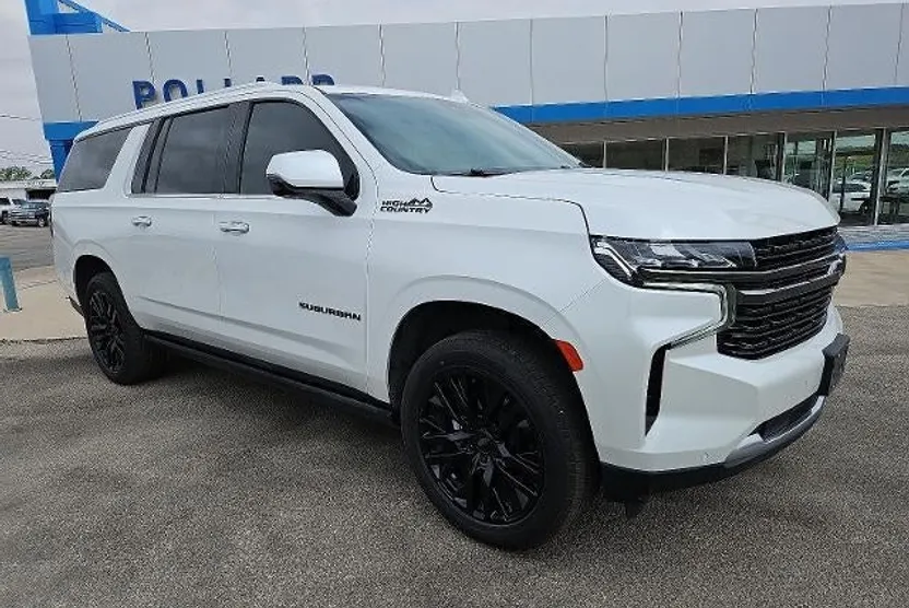 2022 Chevrolet Suburban High Country photo 1