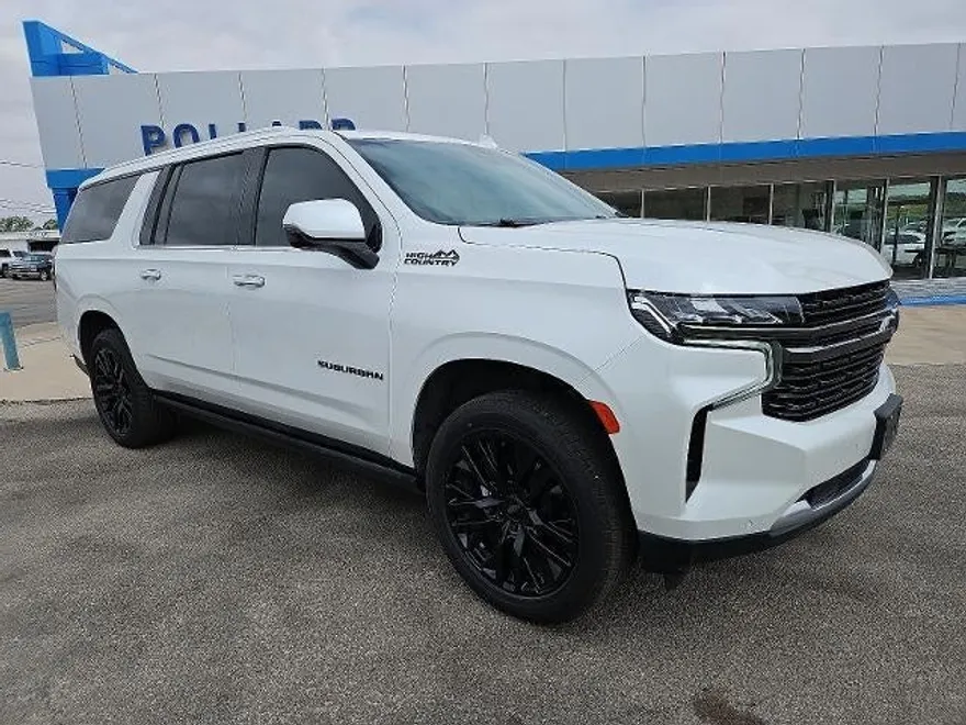 2022 Chevrolet Suburban High Country photo 1