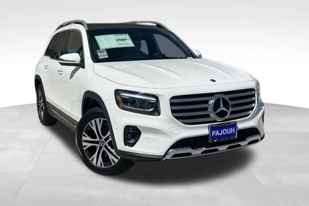 2026 Mercedes Benz GLB 250 4MATIC photo 1
