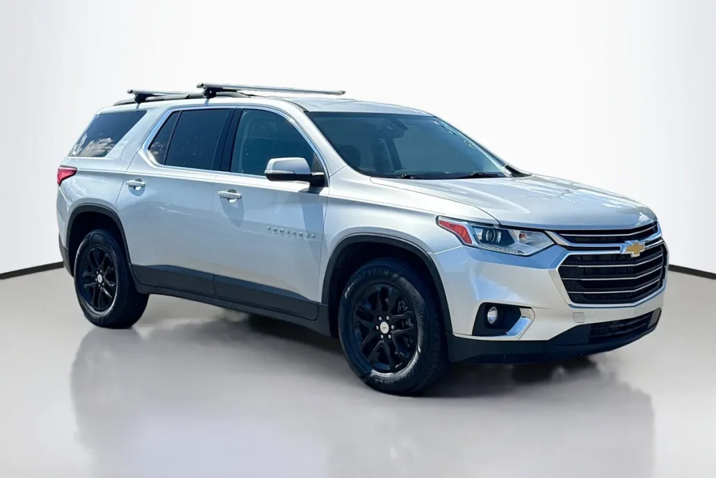 2021 Chevrolet Traverse Cloth 1LT photo 1