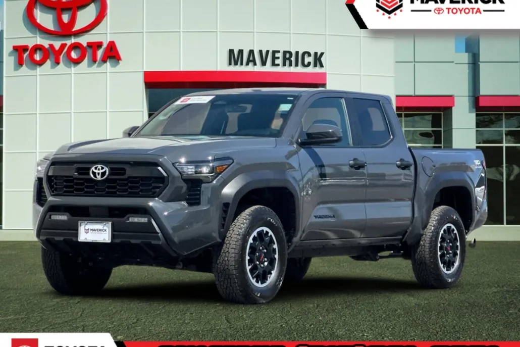 2025 Toyota Tacoma Limited photo 1