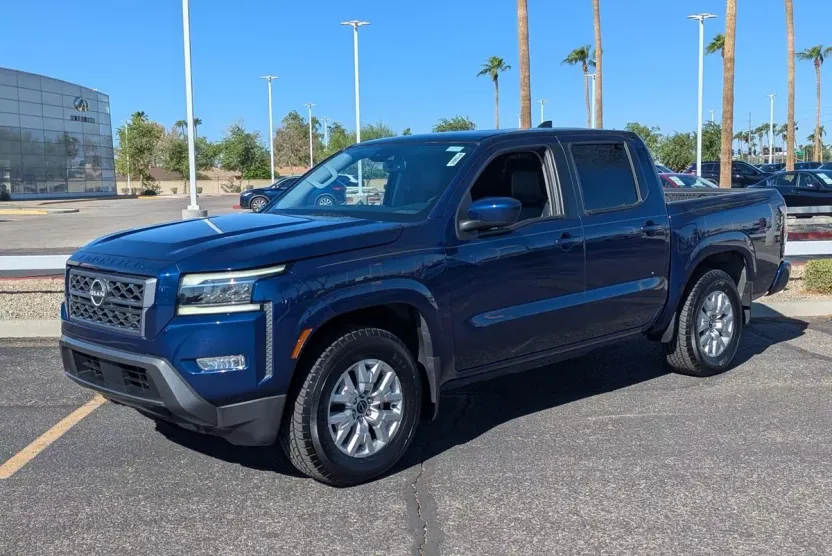 2022 Nissan Frontier SV photo 1