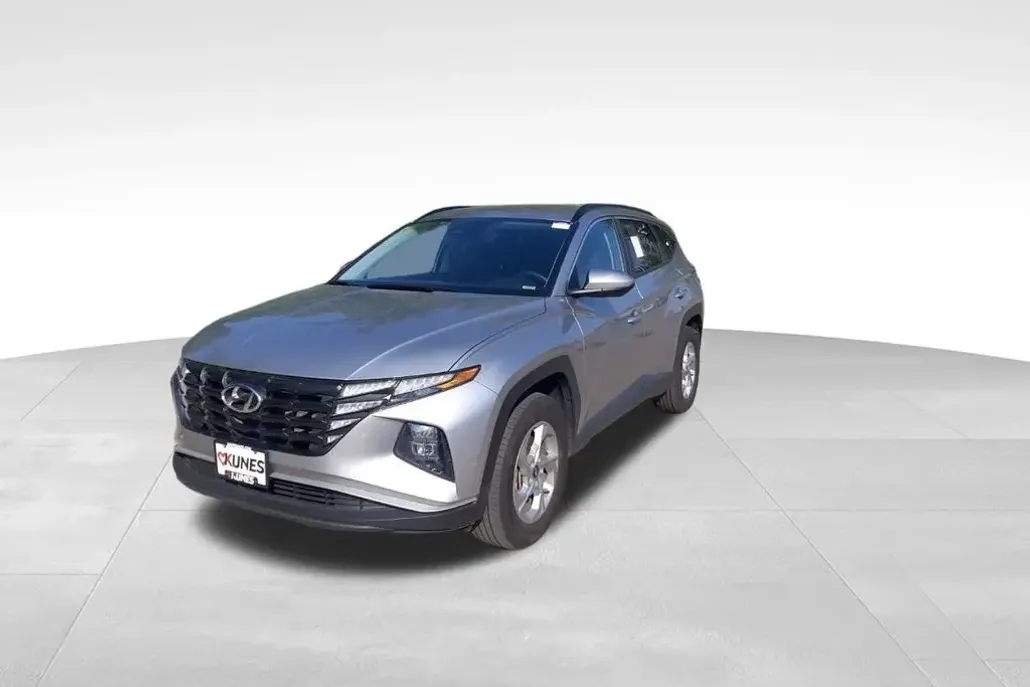 2024 Hyundai Tucson SEL photo 1