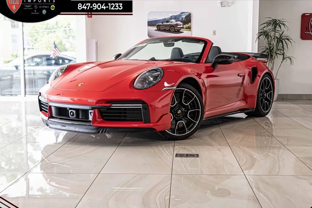 2025 Porsche 911 Turbo S photo 1