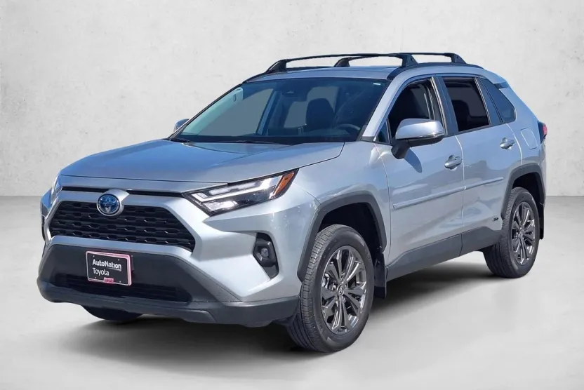2024 Toyota RAV4 Hybrid XLE Premium photo 1