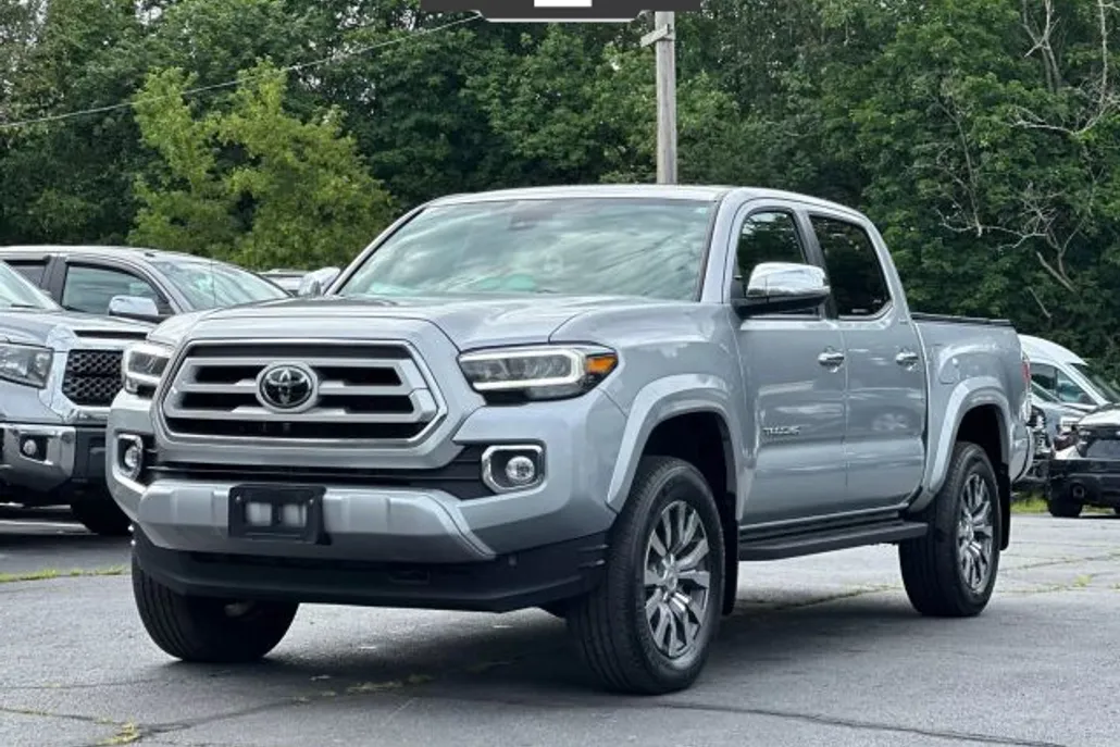 2023 Toyota Tacoma Double Cab Limited photo 1