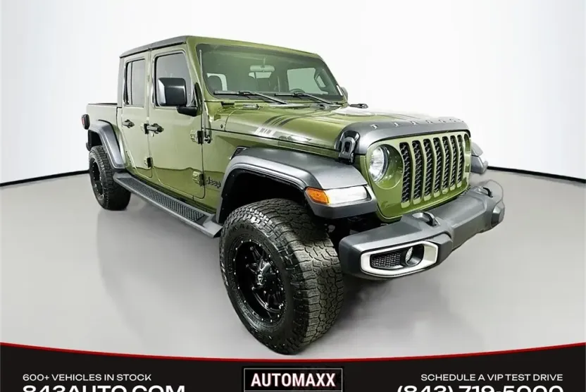 2022 Jeep Gladiator Sport photo 1