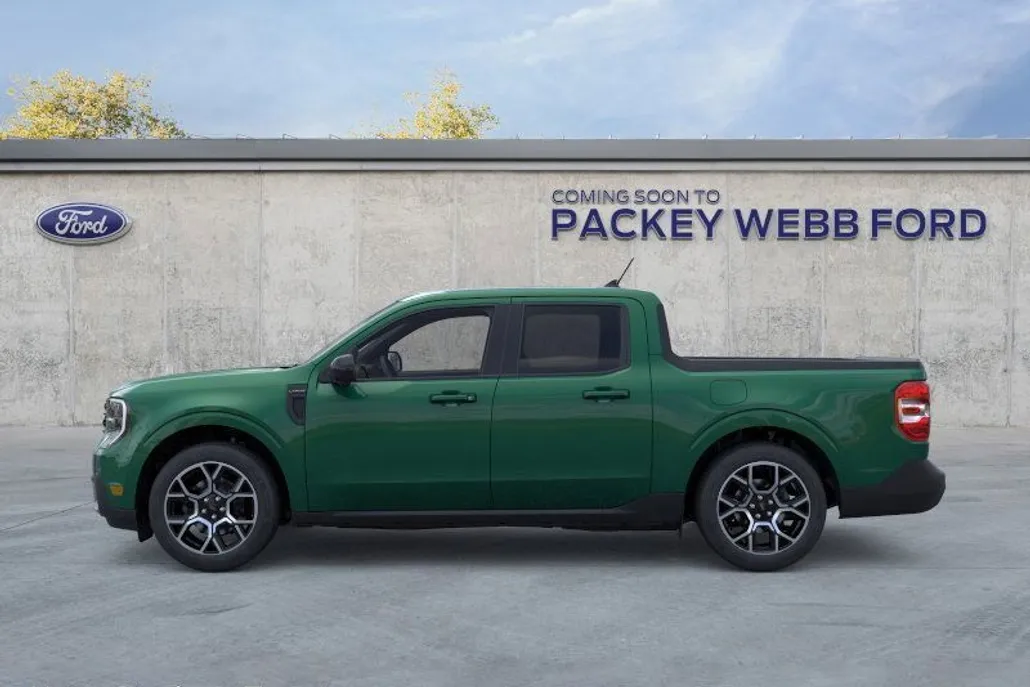 2025 Ford Maverick Lariat photo 1