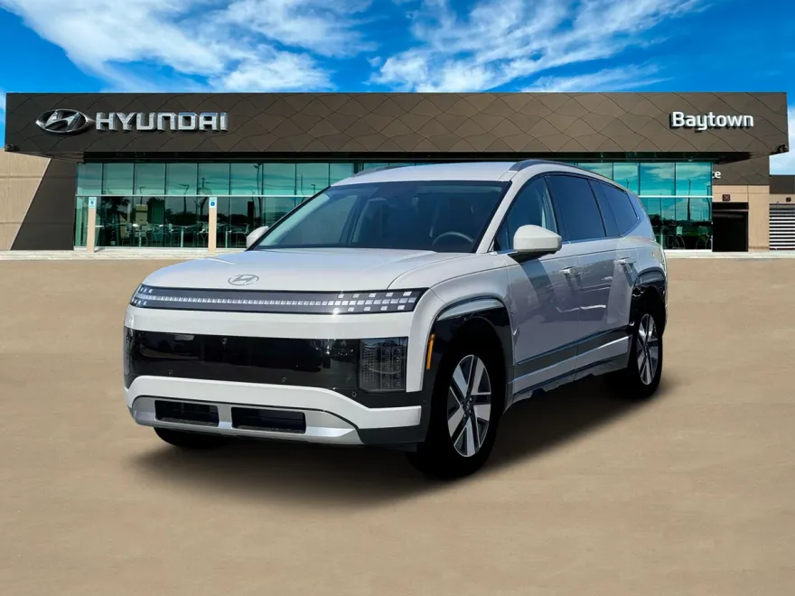 2026 Hyundai Ioniq SEL photo 1