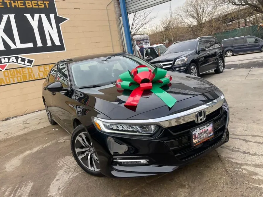 2020 Honda Accord Hybrid EX photo 1