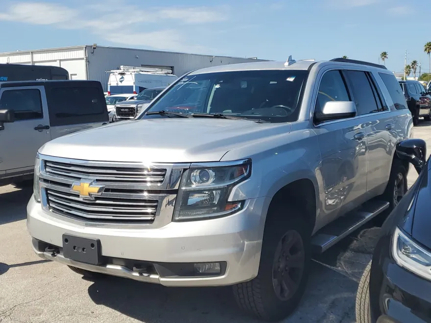 2016 Chevrolet Tahoe LT Z71 photo 1