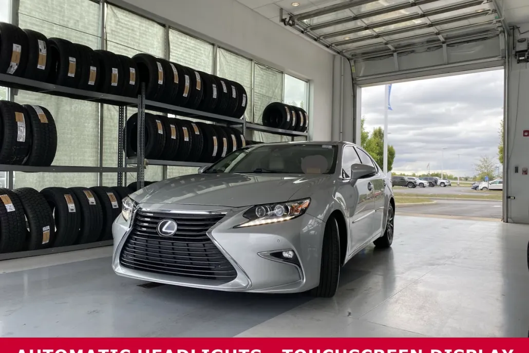 2016 Lexus ES 350 photo 1