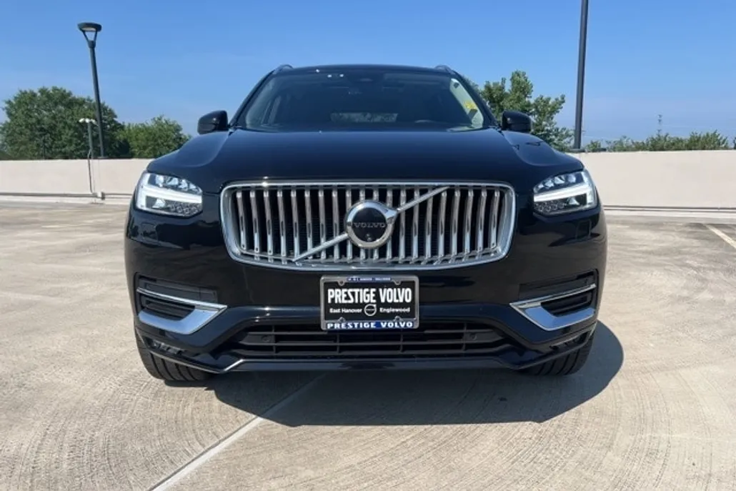 2024 Volvo XC90 Ultimate photo 1