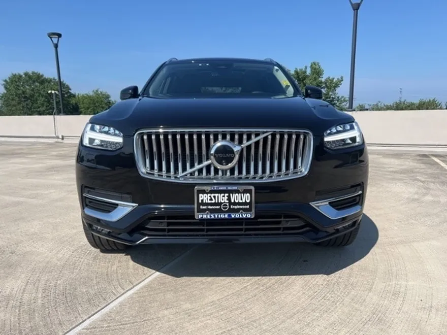 2024 Volvo XC90 Ultimate photo 1