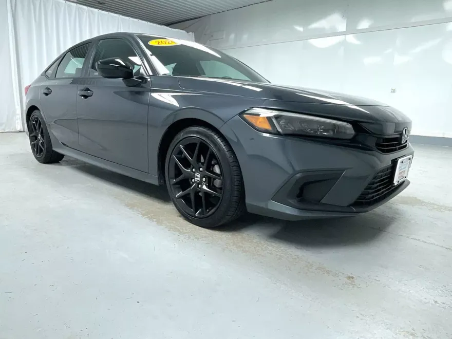 2024 Honda Civic Sport photo 1