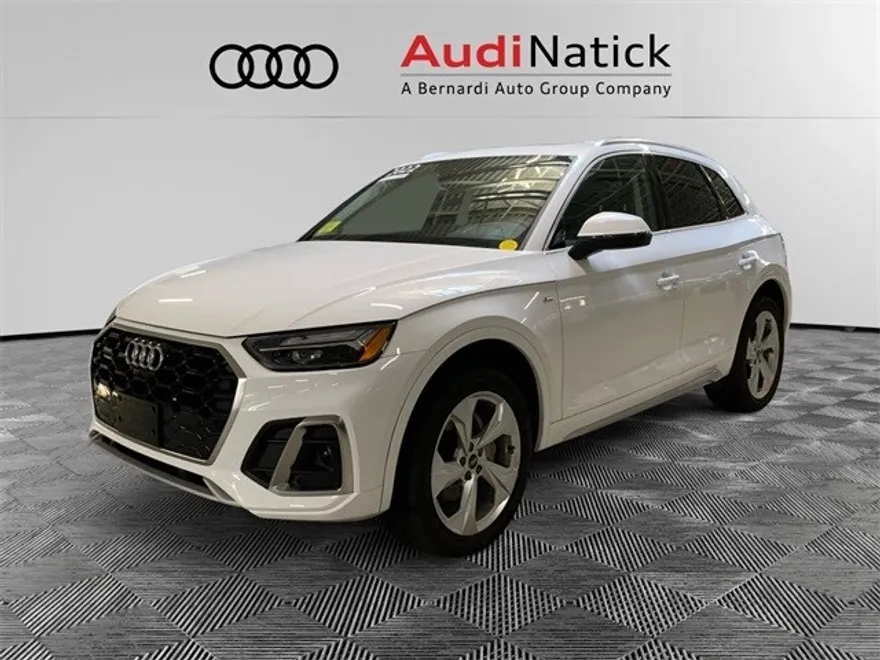 2022 Audi Q5 45 S line Premium Plus photo 1