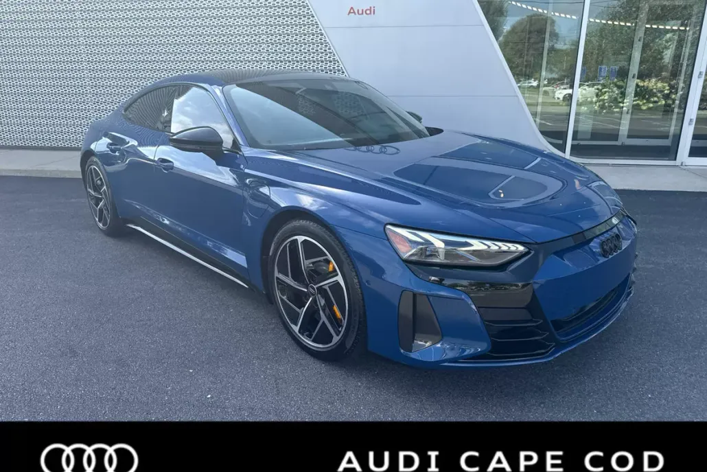 2024 Audi RS e-tron GT Base photo 1