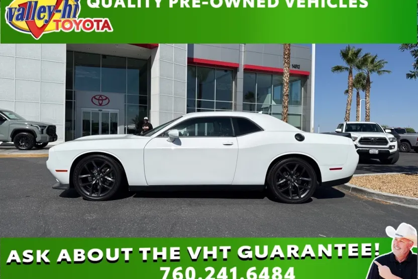 2023 Dodge Challenger GT photo 1