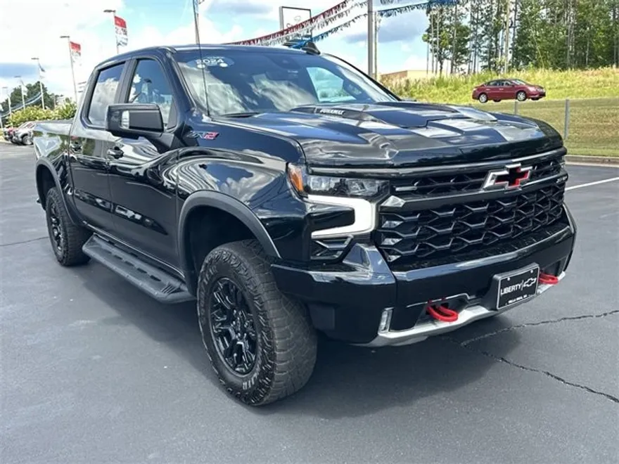 2024 Chevrolet Silverado 1500 ZR2 photo 1