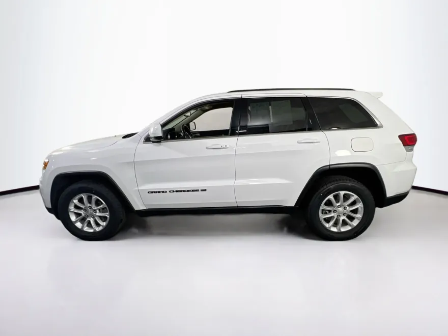 2022 Jeep Grand Cherokee Laredo X SE Altitude photo 1
